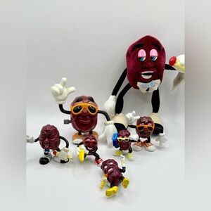 Vintage 80s California Raisins Figures and Plush Lot of 7 Collectible Toys